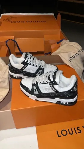 Tênis Louis vuitton 38 e 39