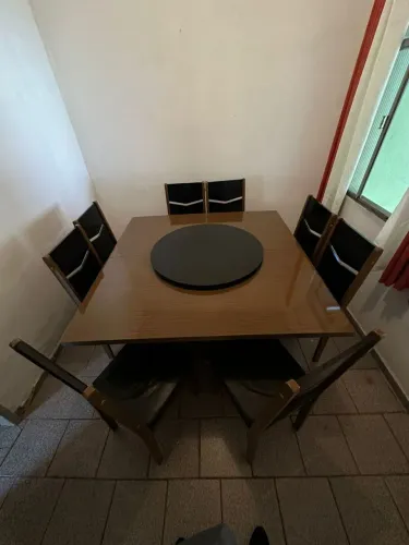 Mesa 8 cadeiras