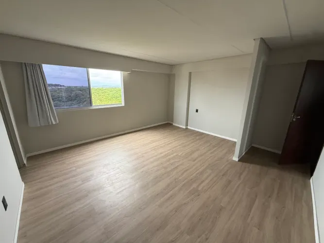 Studio de alto padrão reformado à venda com 28m2 no Bessa, a 100m da orla - R$ 350.000