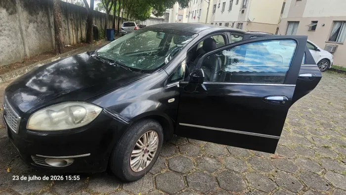 Fiat Linea 1.9/ HLX 1.9/ 1.8 Flex 16V 4P 2010