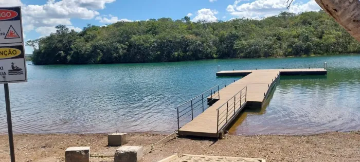 Lote 1000 metros condominio Porto Madeiro corumbá iv