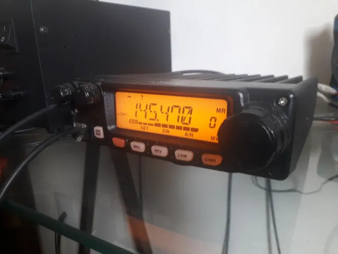 Rádio vhf yaesu ft 2800m- Mande Japan 