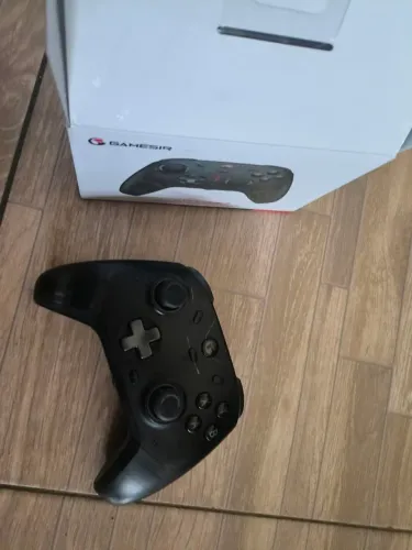 Gamesir cyclone 2 usado