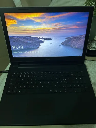 Notebook Dell Intel Core i3-4005U Usado