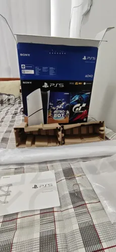 Caixa PS5 slim impecável envio olx pay