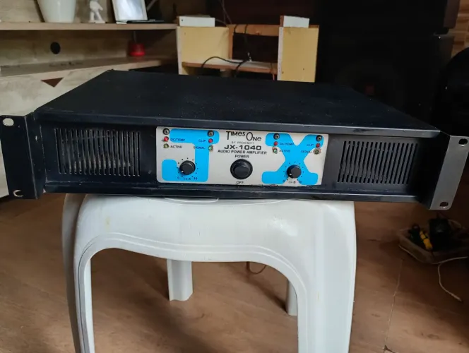 Amplificador Time One 1040