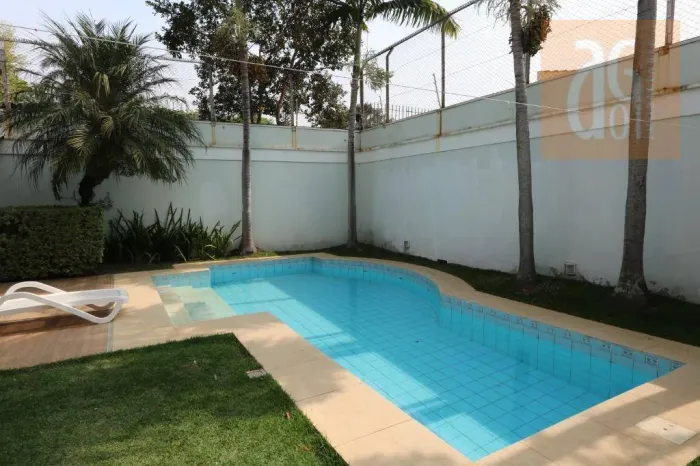 Casa com piscina e 4 suítes à venda, 387 m² por R$ 5.000.000 - Vila Madalena - São Paulo/S