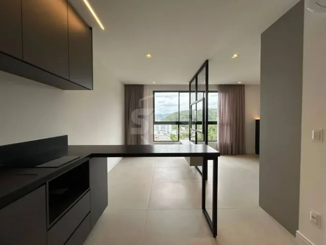 Apartamento com 1 dormitório para alugar, 30 m² por R$ 2.690/mês - Centro - Blumenau/SC