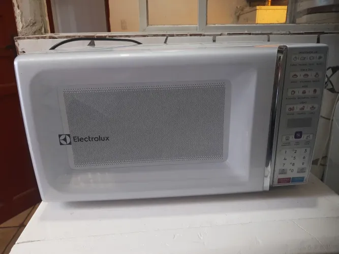 Microondas Electrolux 34 litros