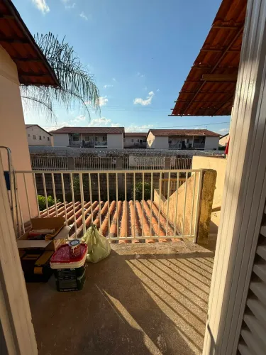 Apartamento de 2 quartos - Varanda - Residencial Buena Vista