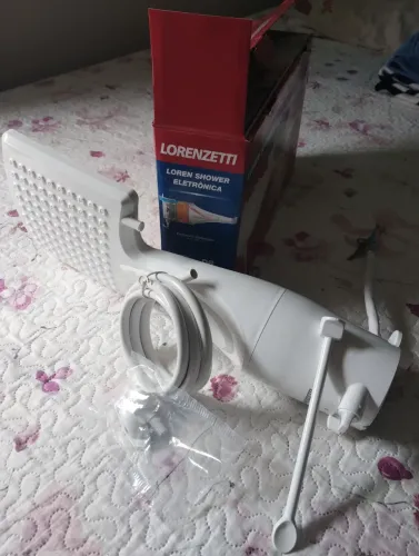 Chuveiro eletrônico Loren shower (NOVO). 220v / 6.800w