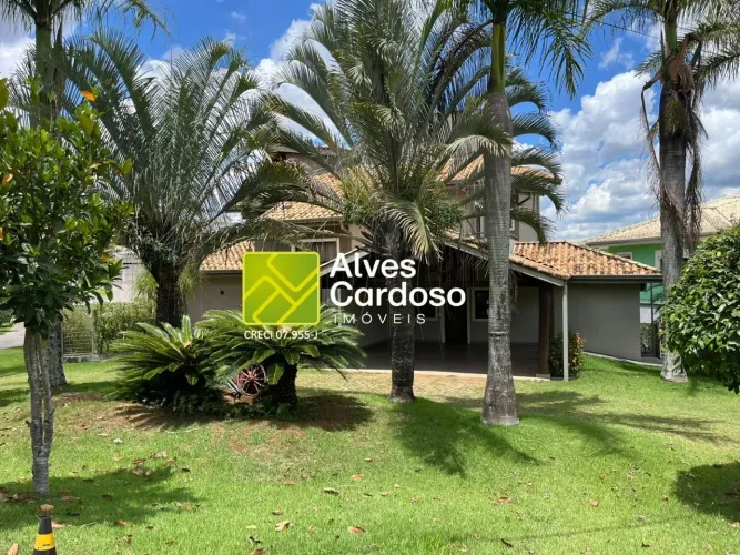 CASA DE ALTO PADRÃO À VENDA CONDOMÍNIO VALE DO LAGO