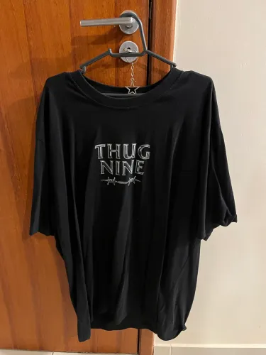 blusa thug nine