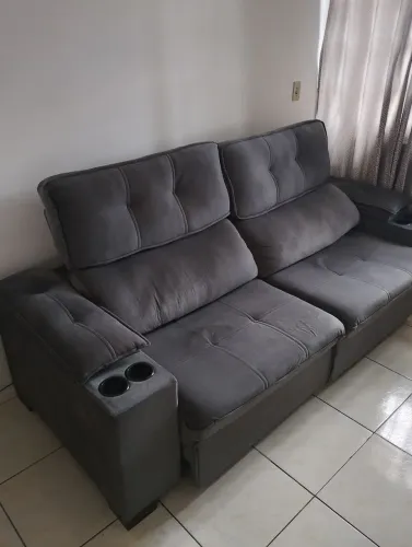 Sofá retrátil