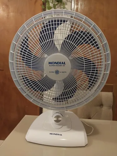Ventilador Mondial 40cm semi novo
