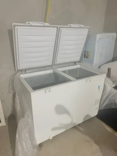 Freezer Horizontal Conservado - Ótimo Estado
