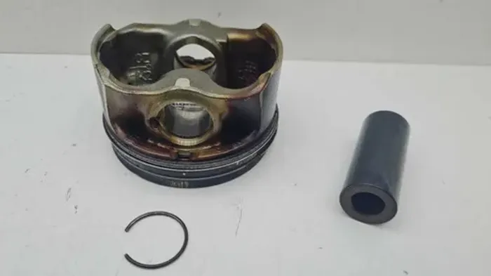 Pistão Do Motor Audi Q3 2.0 2015
