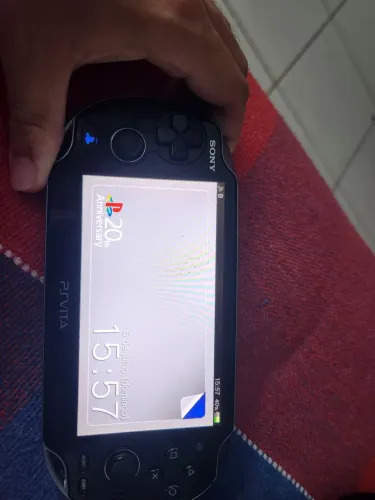 Ps Vita desbloqueado, com cartao SD de 32gb
