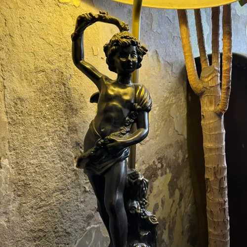 abajur vintage menino putti