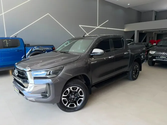 Toyota Hilux CD SRV 4X4 2.8 TDI Diesel Aut. 2022