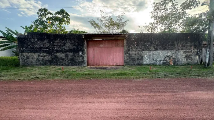 Terreno em benevides 20x33 todo murado 