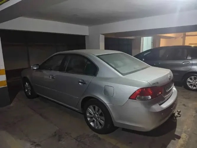 Kia Motors Magentis EX 2.0 16V Aut. 2010