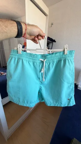 Bazar de shorts masculinos
