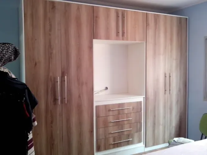 Guarda Roupa de Casal Planejado MDF resistente