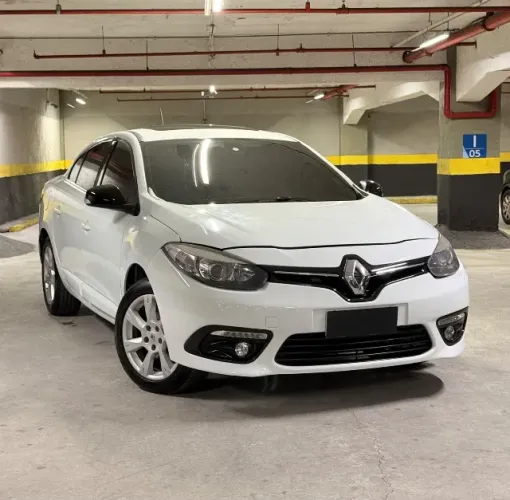 Renault Fluence Sedan Privilège 2.0 16V Flex AUT 2012