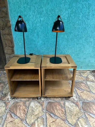 Mesa de cabeceira