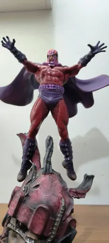Estátua do magneto deluxe,scala 1/10 da iron studios