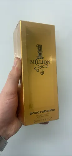 Perfume One Million 200ml Paco Rabanne eau de toilette. Original e lacrado 