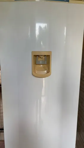 GELADEIRA À VENDA!