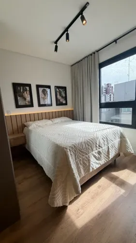Apartamento para venda possui 20 metros quadrados com 1 quarto em Bigorrilho - Curitiba -