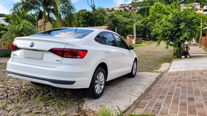 Volkswagen Virtus 1.6 MSI Flex 16V 4P Aut. 2021