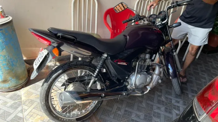Moto Honda Fan KS 125 Roxa