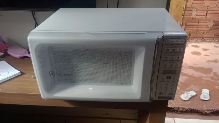 Microondas novinho