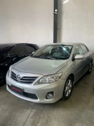 Toyota Corolla GLI 1.8 Flex 16V Aut. 2013