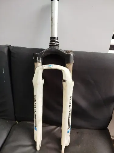Suspensão de bicicleta 