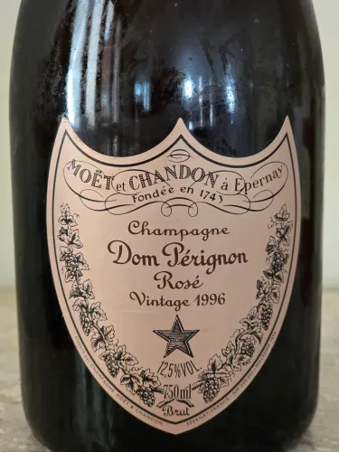 DOM PÉRIGNON ROSÉ VINTAGE 1996