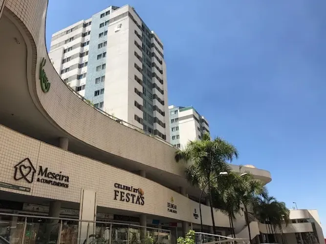 Alugo otimo apto com sala, qto, cozinha, banheiro e garagem no edf. Atol das Rocas.