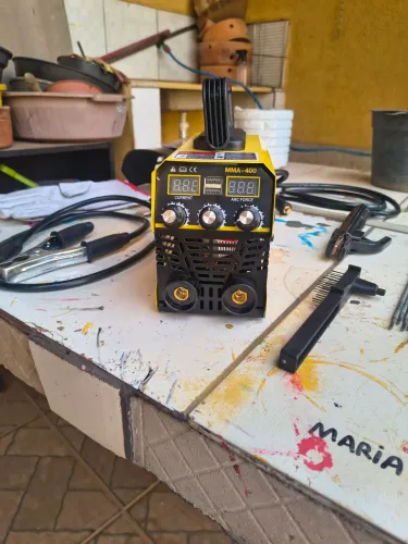 Máquina de solda