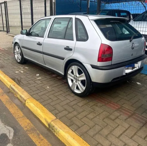Volkswagen Gol City 1.6 MI 8V 4P (álcool) 2003