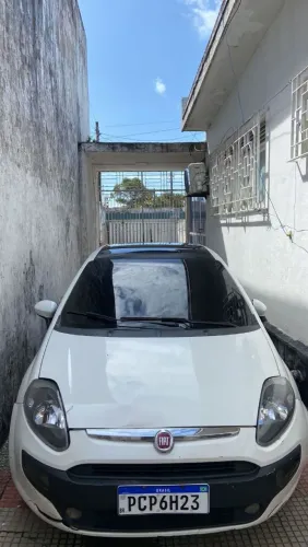Fiat Punto Essence 1.6 Flex 16V 5P 2016