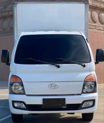 Hyundai HR 2022