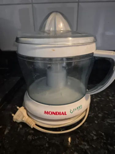espremedor de frutas mondial turbo 220v