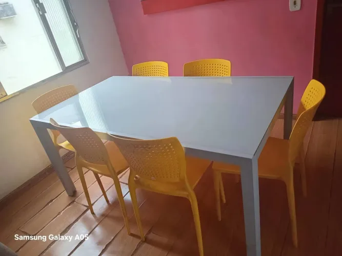 Mesa com 6 cadeiras tramontina 