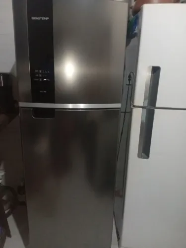Vendo Geladeira Brastemp Semi nova
