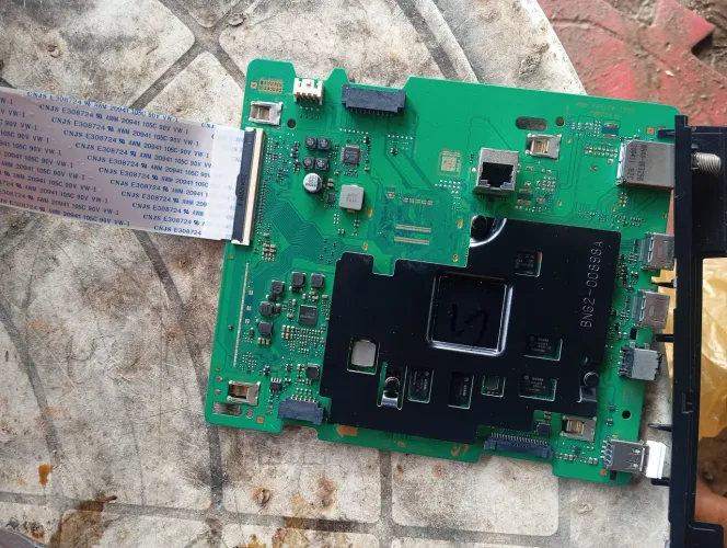 Placa mãe Tu7000g, Samsung.nova quebrou a tela.