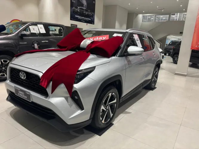Toyota Yaris Cross XRE 1.5 16V 5p Aut. 2026